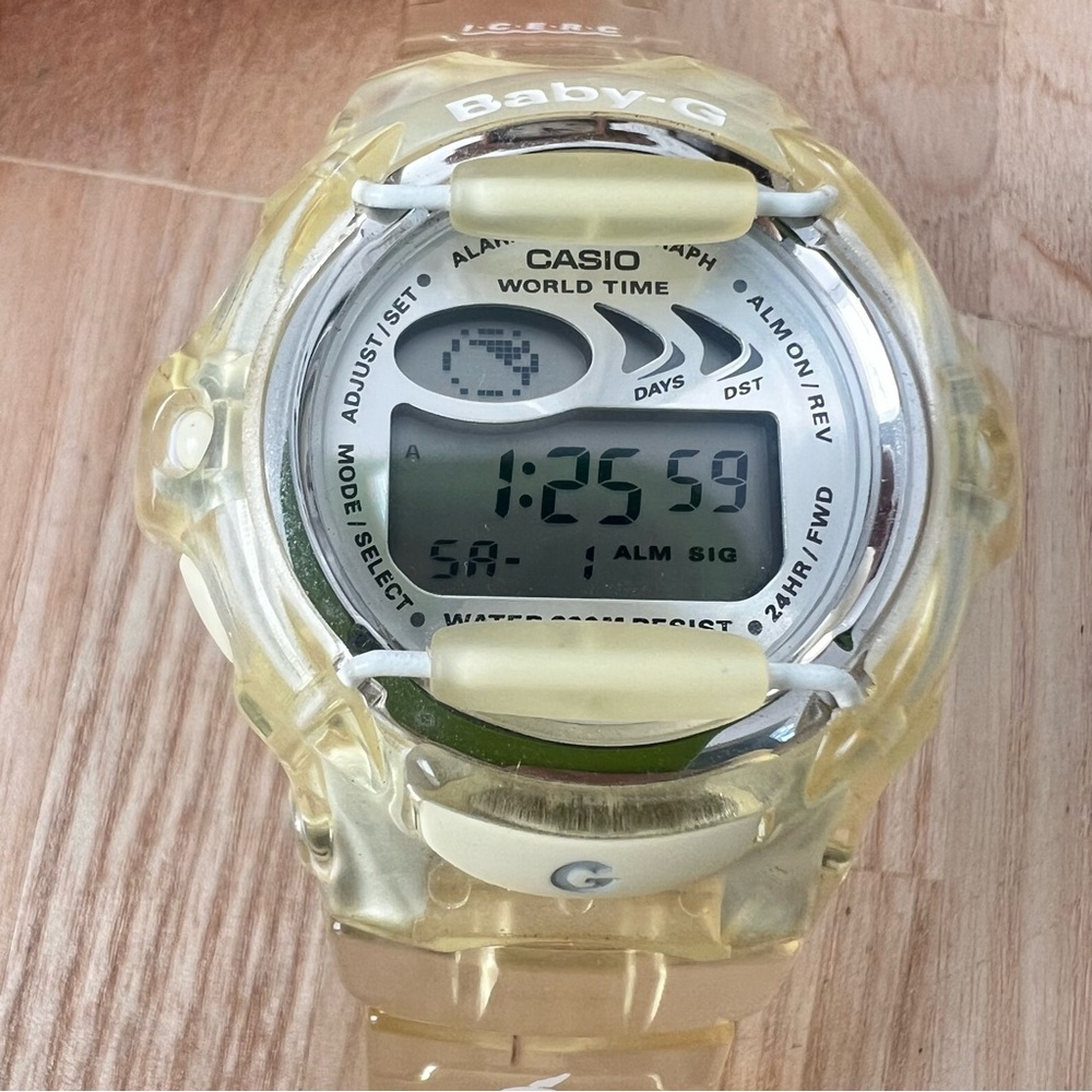 Rare Casio baby G transparent yellow special edition digital watch NEW BATTERY